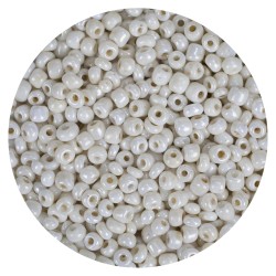 Koraliki szklane grube 6 mm kolor 961 perłowy ecru