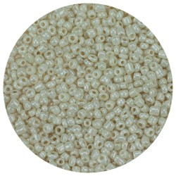 Koraliki szklane drobne 3 mm kolor 961 perłowy ecru