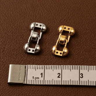 Klamerki ozdobne złote 2,5×12 mm | Grofes